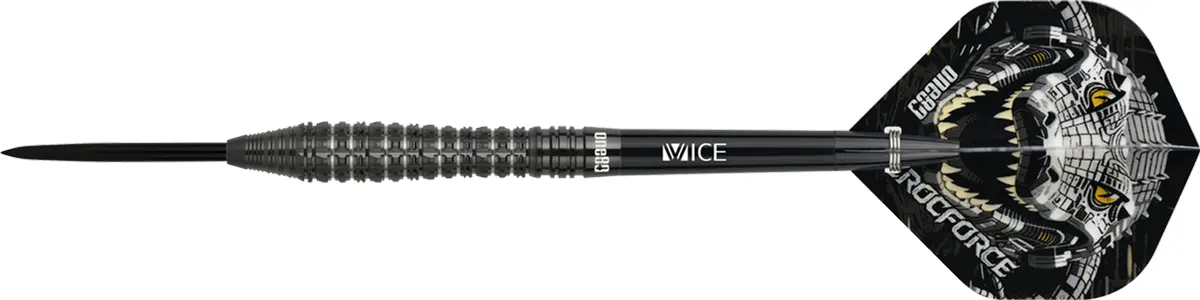 One80 Crocforce CF3 Steeldart Seitenansicht mit mattschwarzem Full-Grip-Barrel und Crocforce Flight